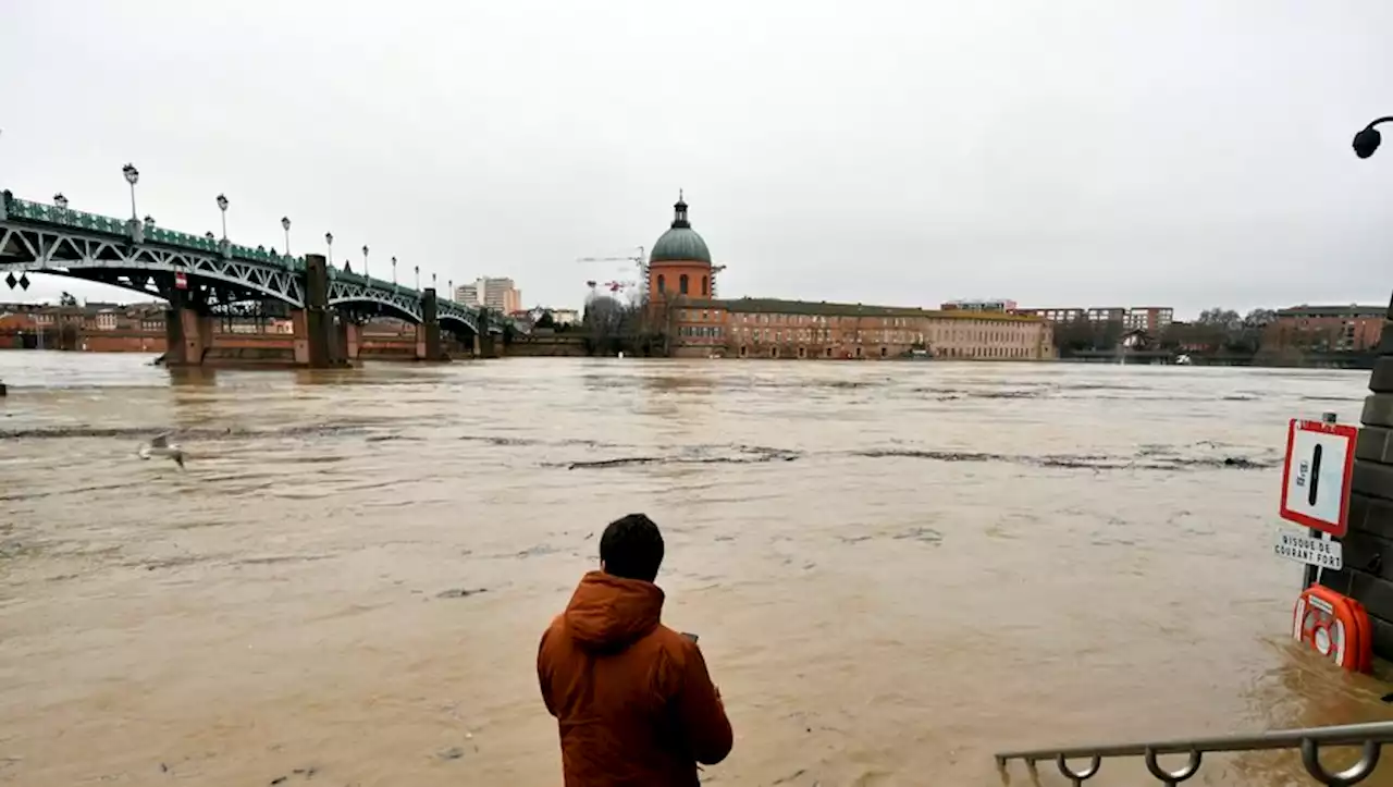 Toulouse : les grandes crues de la Garonne sous haute surveillance