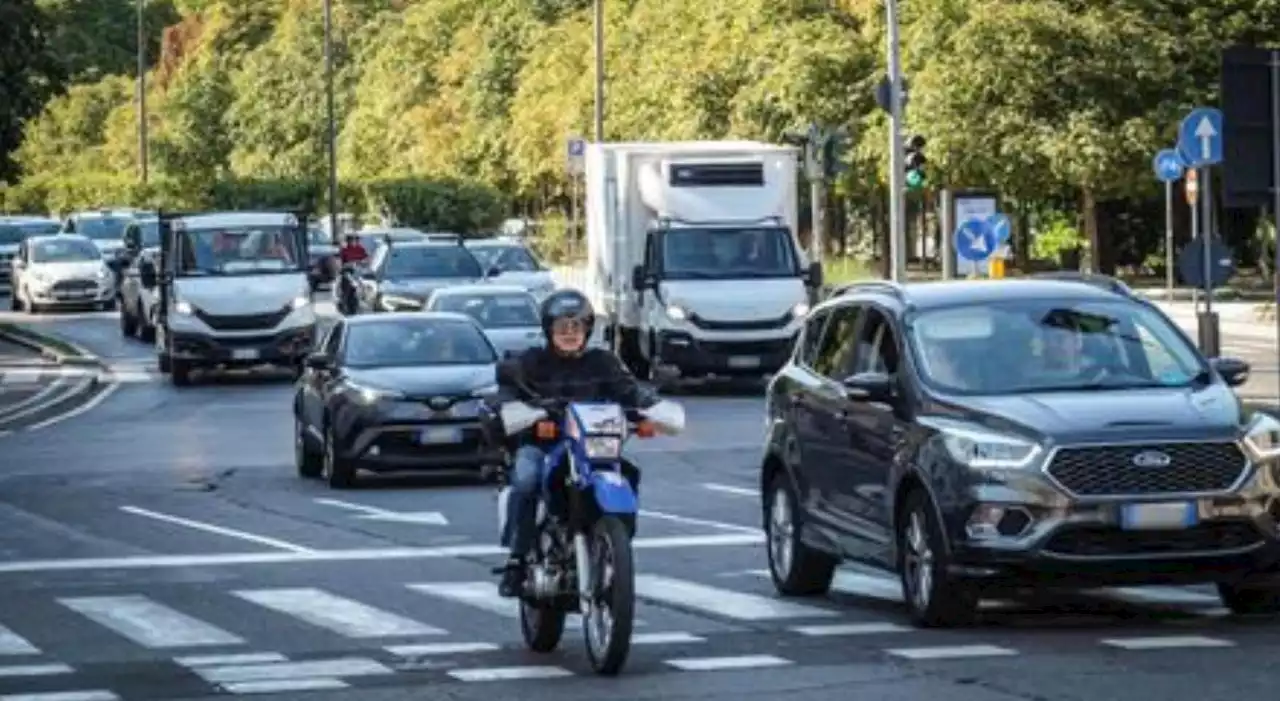 Limite dei 30 km/h a Milano, Sala: «Non sarà in tutta la città»