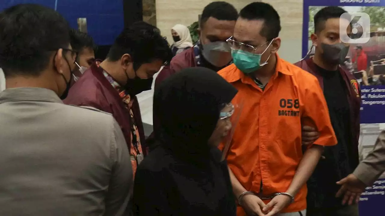 Ikut Menikmati Hasil Pidana, Orang Tua Kekasih Indra Kenz Divonis 4 Tahun Penjara