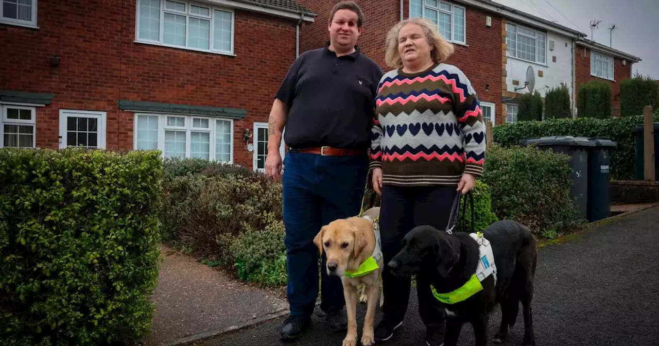 Taxi driver left blind couple stranded after seeing assistance dog