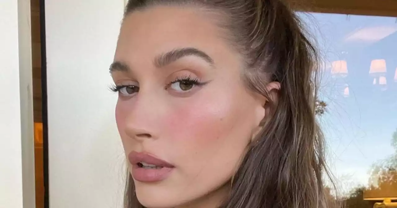 Hailey Bieber proudly shows off extension-free hair after years of growth