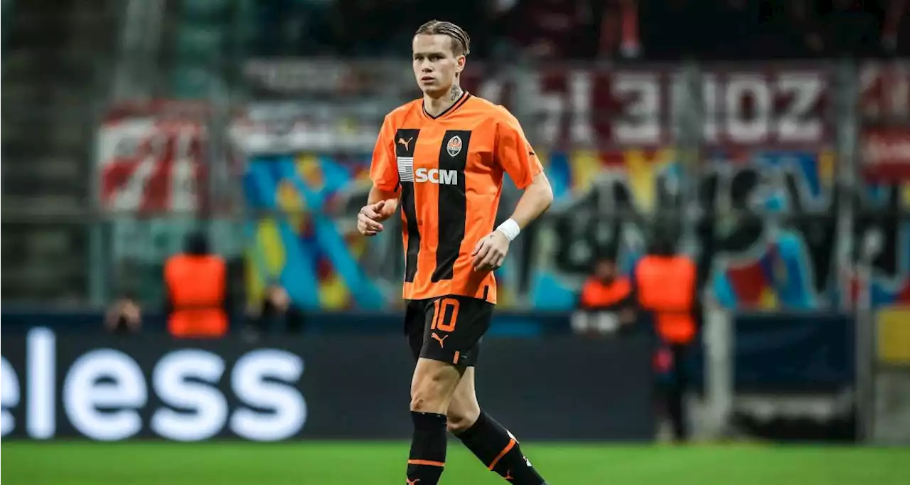 Arsenal : Mudryk s’affiche avec un maillot des Gunners, transfert imminent ?