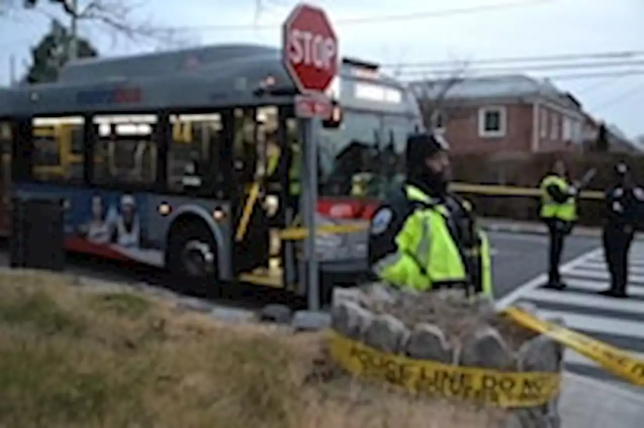 Two young children, man shot exiting Metro bus in Northwest Washington