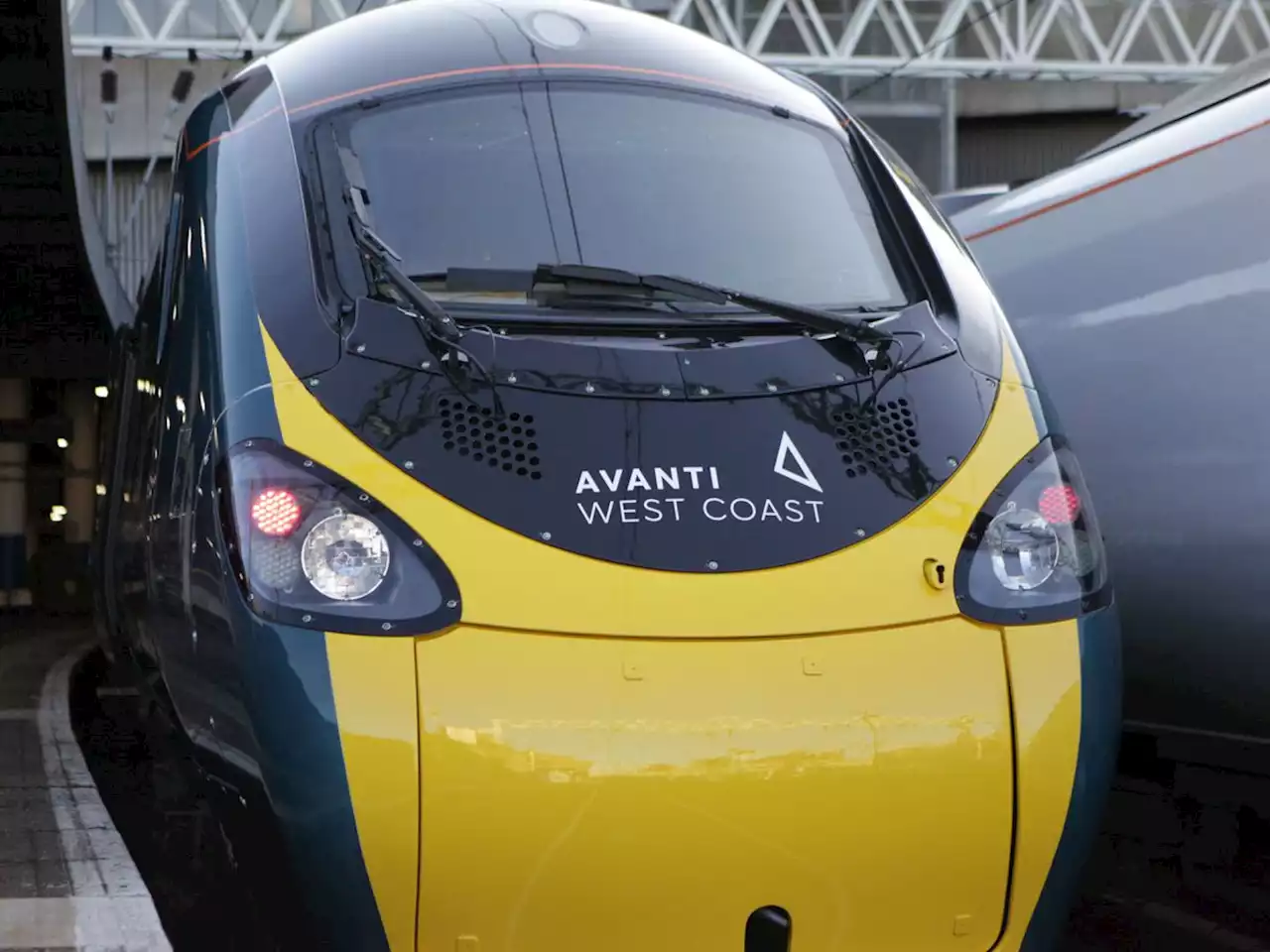 Spike in complaints by Avanti West Coast and TransPennine Express passengers