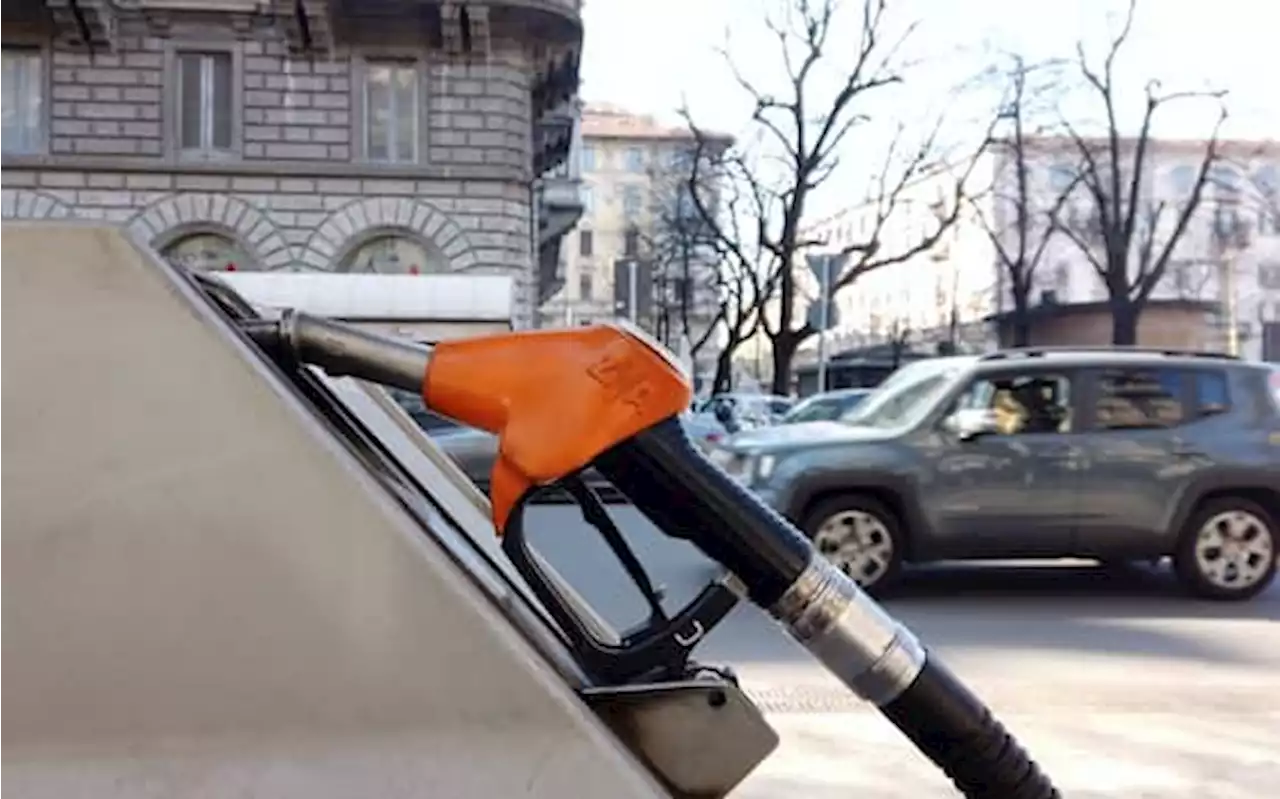 Caro-carburanti, i gestori valutano sciopero entro fine mese