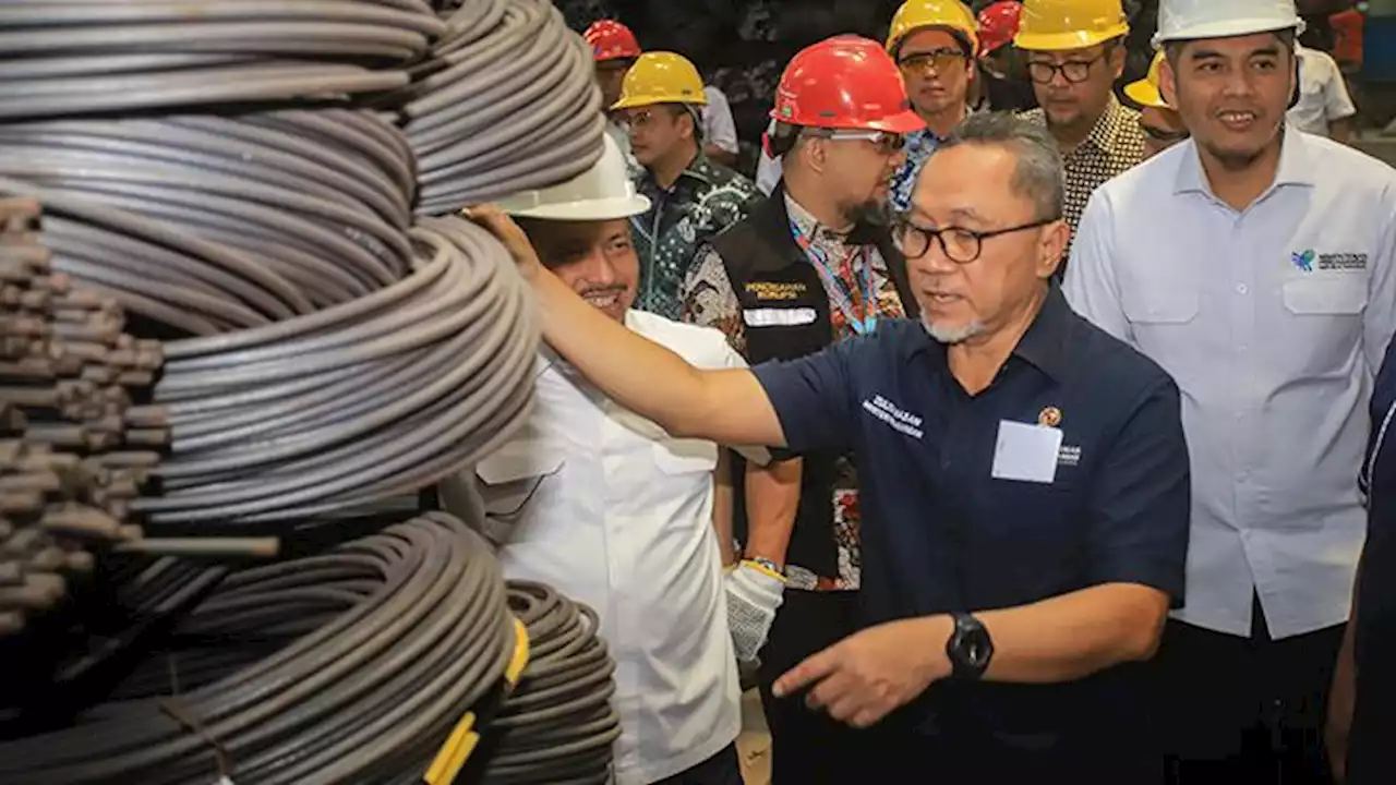 Zulkifli Hasan Tertibkan Produk Besi Tidak Memenuhi SNI