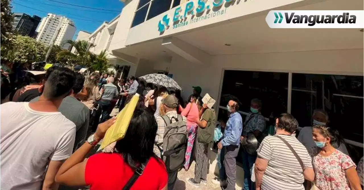 En Bucaramanga, usuarios de EPS Sanitas reclaman celeridad en la asignación de citas y en la atención médica