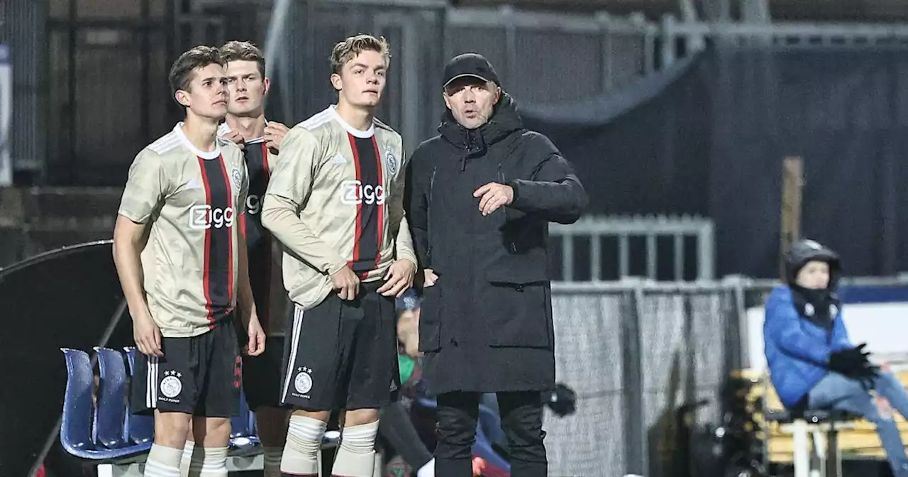 Schreuder hoopt tegen Twente op 'onbetwiste basisspeler': 'Die heb je wel nodig'