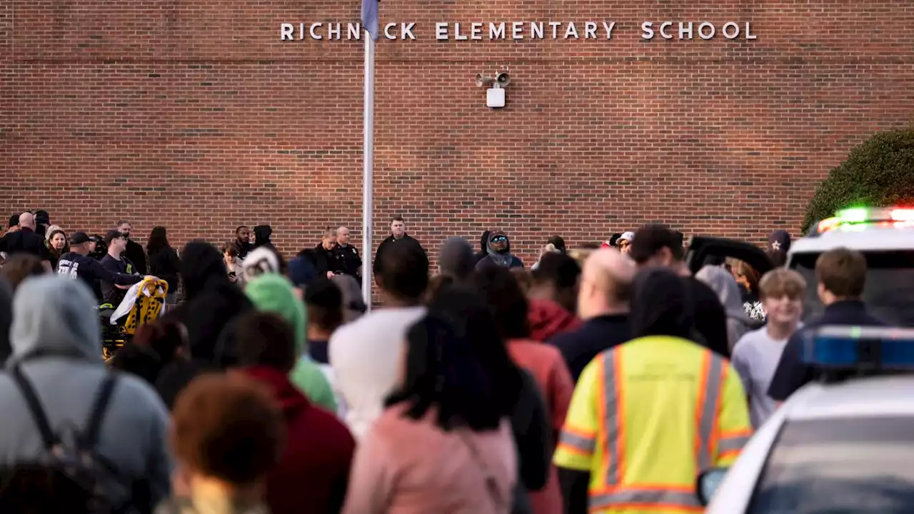 Shooting fallout: Metal detectors in elementary schools?