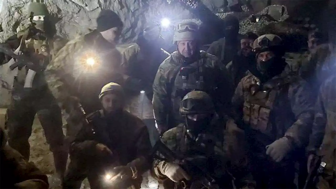 Russian mercenaries close in on Soledar, a mining town in eastern Ukraine