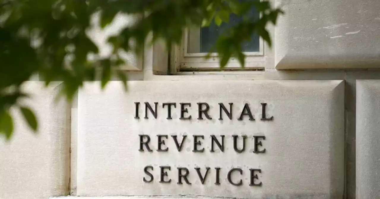 IRS sets date for tax season, but taxpayers can begin filing