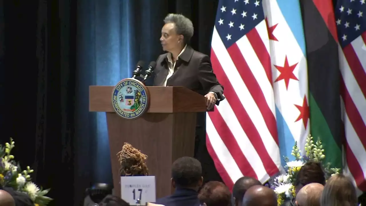 Mayor Lightfoot hosts interfaith prayer breakfast ahead of Martin Luther King Jr. Day