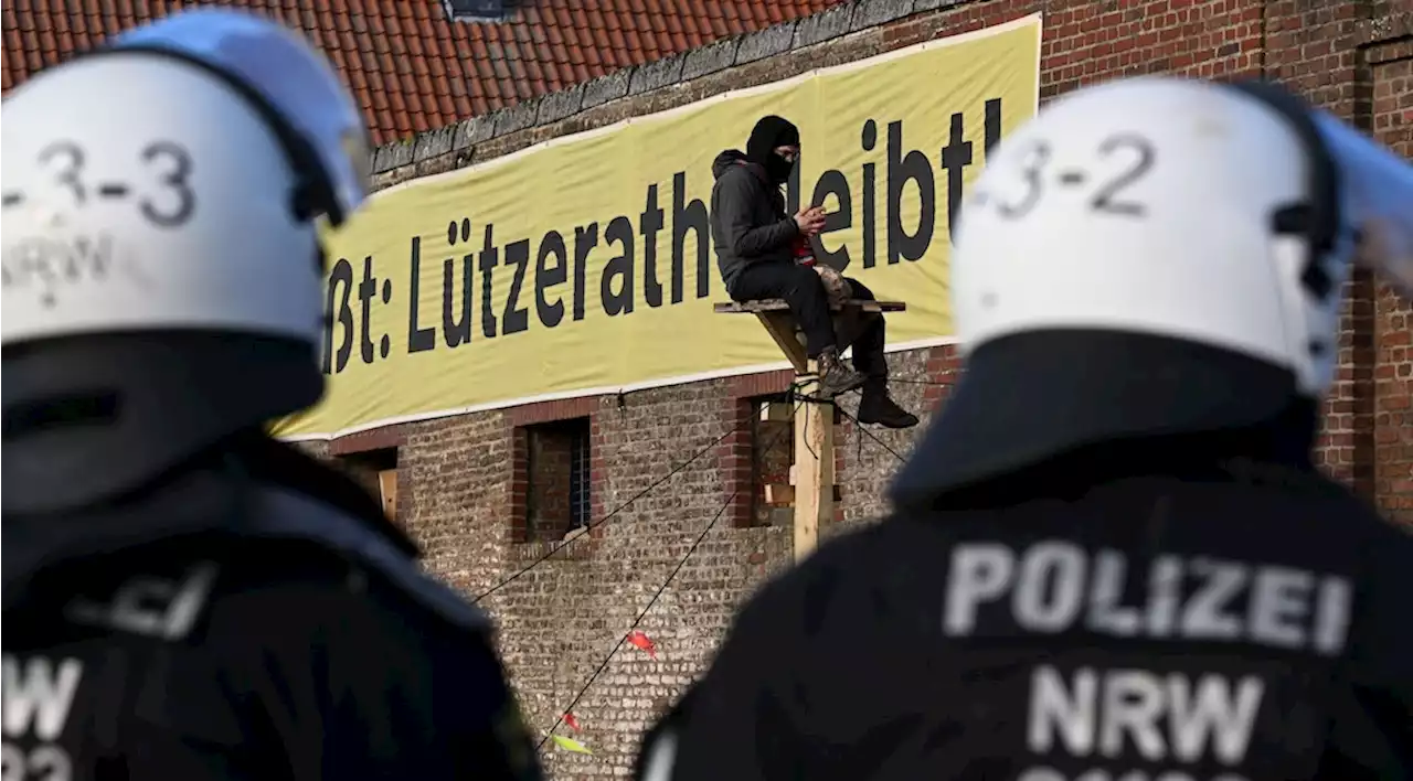 Lützerath-Randale in Berlin-Mitte: Vermummte demolieren zahlreiche Schaufenster