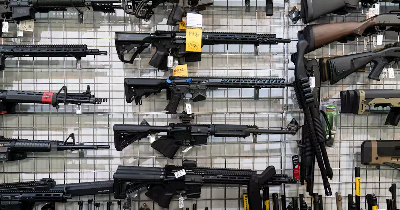 Some Illinois sheriffs say they won't enforce new assault-style weapons ban