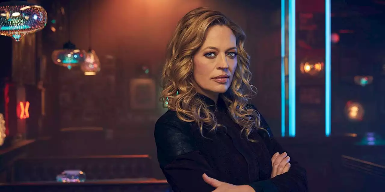 'Star Trek's Jeri Ryan Joins 'Dark Winds' Season 2