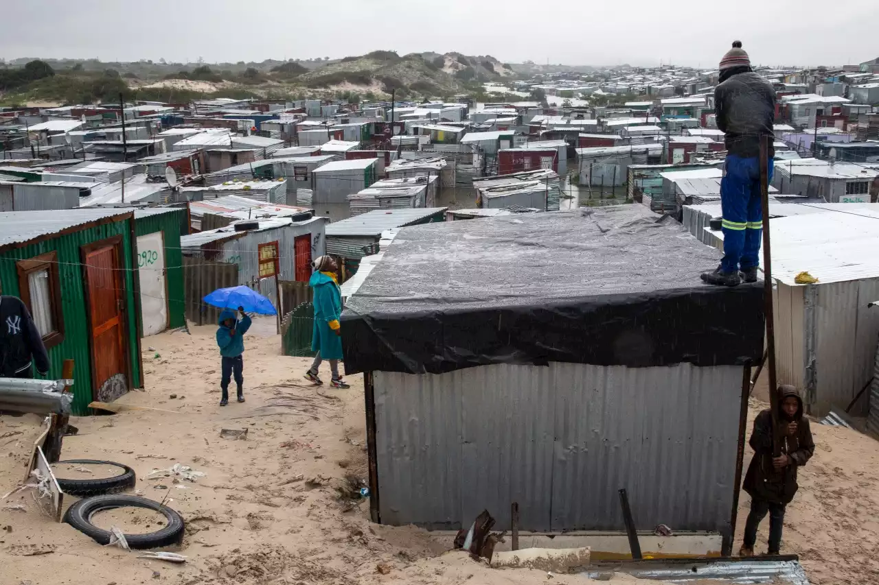 GROUNDUP OP-ED: Western Cape has tried a new approach to housing — and it’s bearing fruit