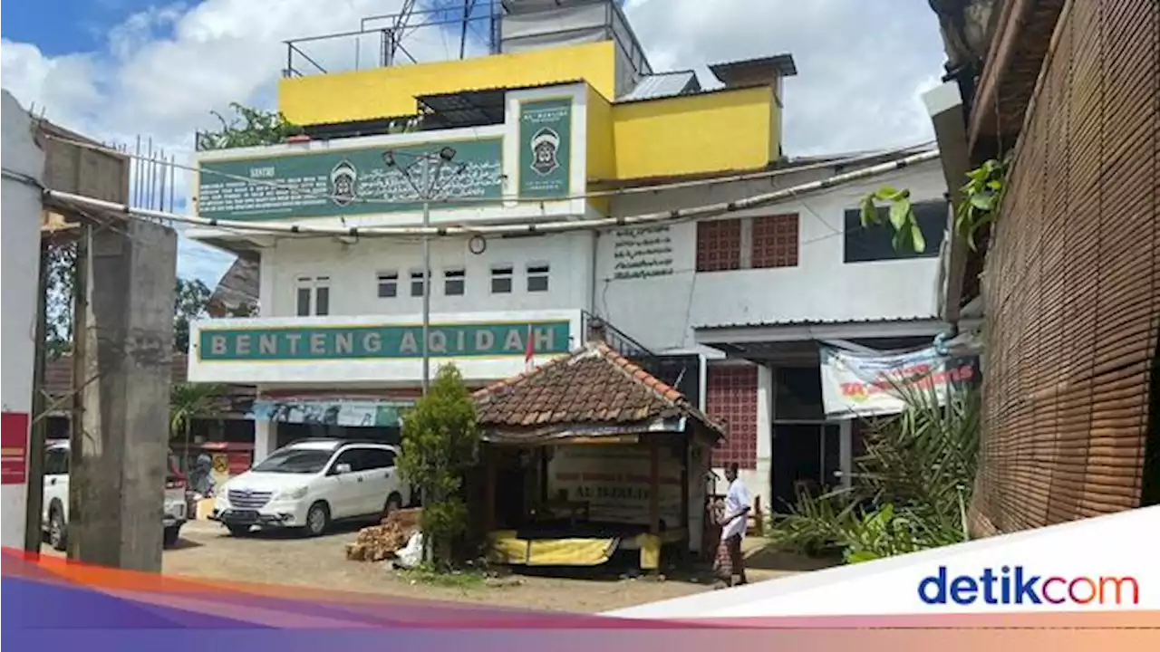 Ponpes Kiai Terduga Cabul di Jember Ternyata Belum Kantongi Izin Kemenag