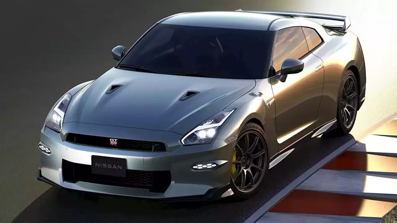 New Nissan Gt R Debuts In Base And Nismo Variants Evo