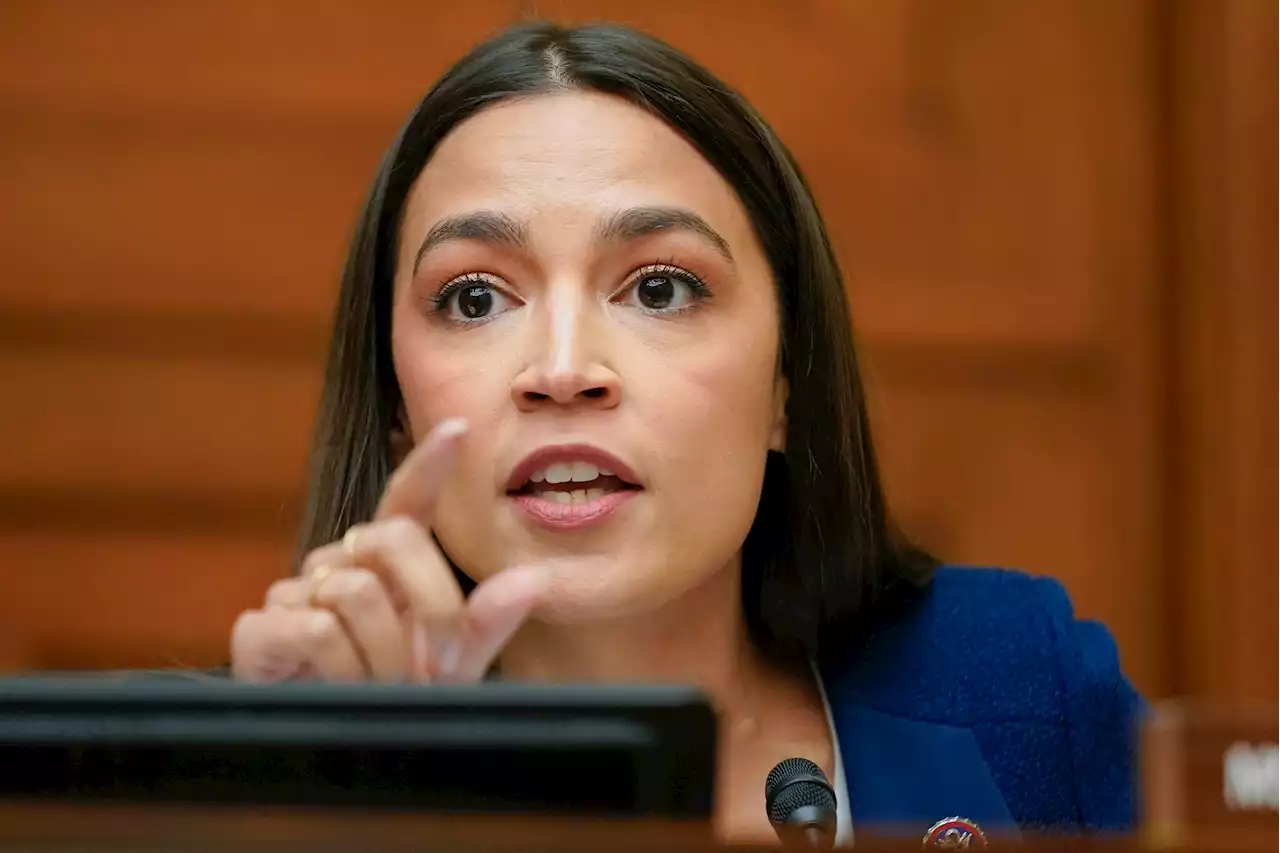 AOC fires back at ‘Republican meltdown’ over gas stoves: ‘There is very concerning science’