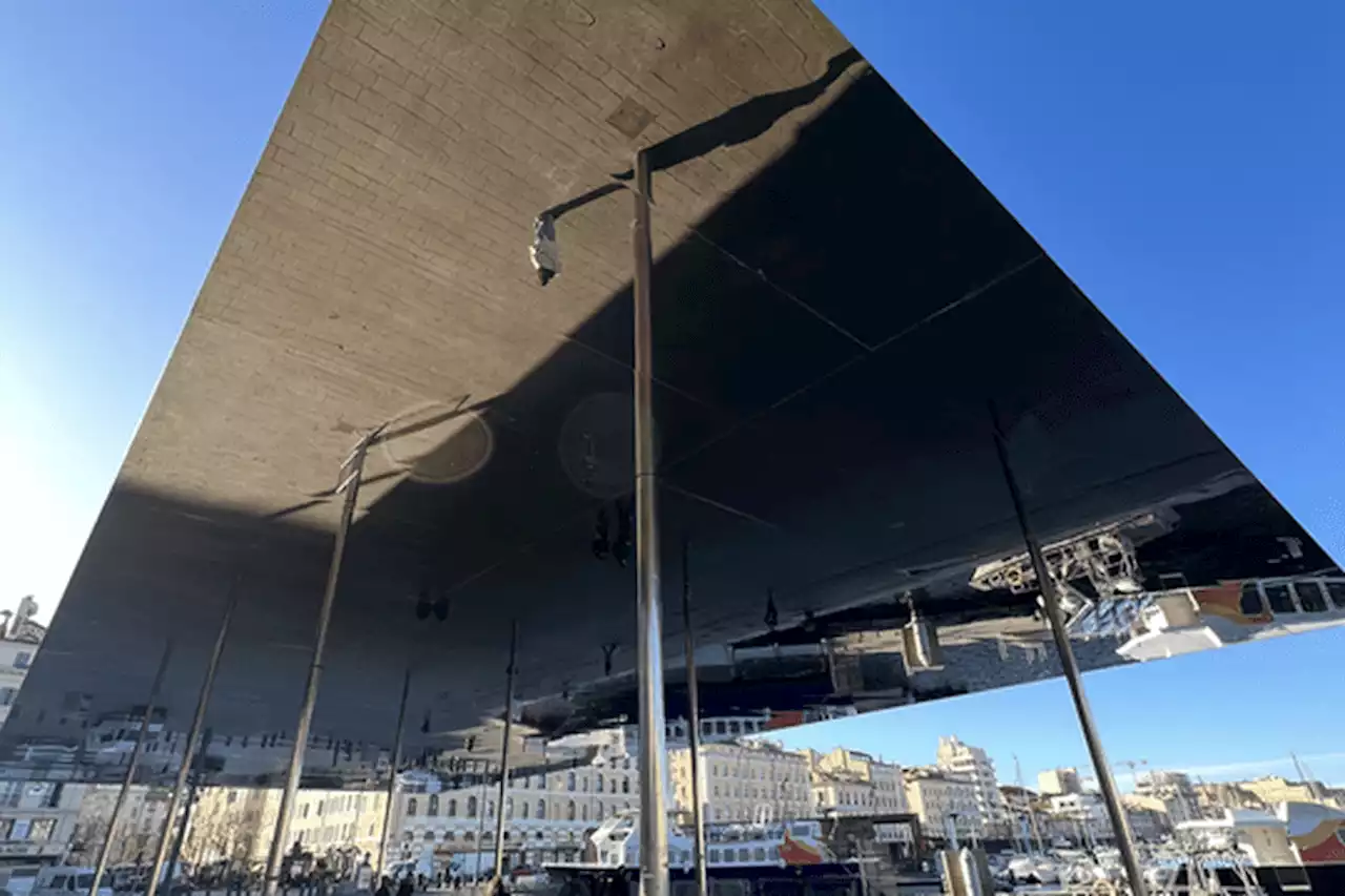 VIDEO. Comment les Marseillais se sont appropriés l'Ombrière du Vieux-Port après 2013