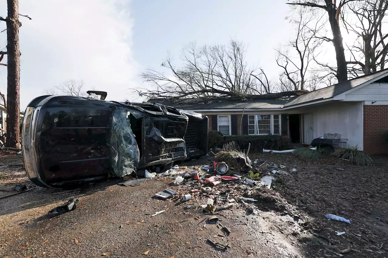 'Dangerous' Alabama Tornado Slams Buildings, Uproots Trees