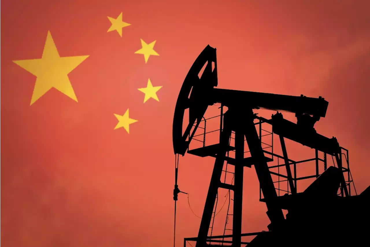 China demand optimism sets oil on track for strong weekly gain By Reuters