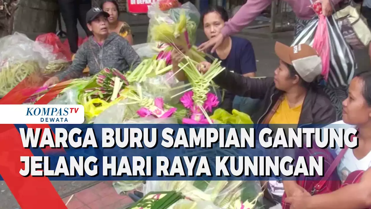 Warga Buru Sampian Gantung Jelang Hari Raya Kuningan