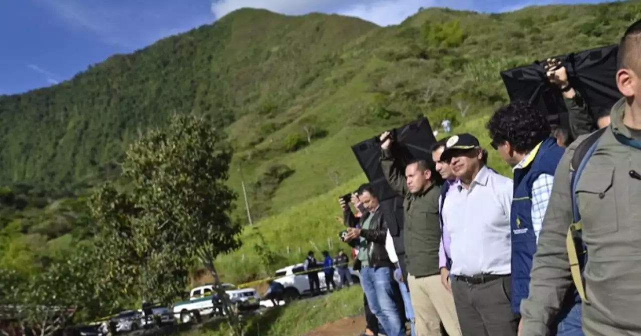 Gustavo Petro tras su visita a Rosas, Cauca, por derrumbe: “No es posible vivir más allí”