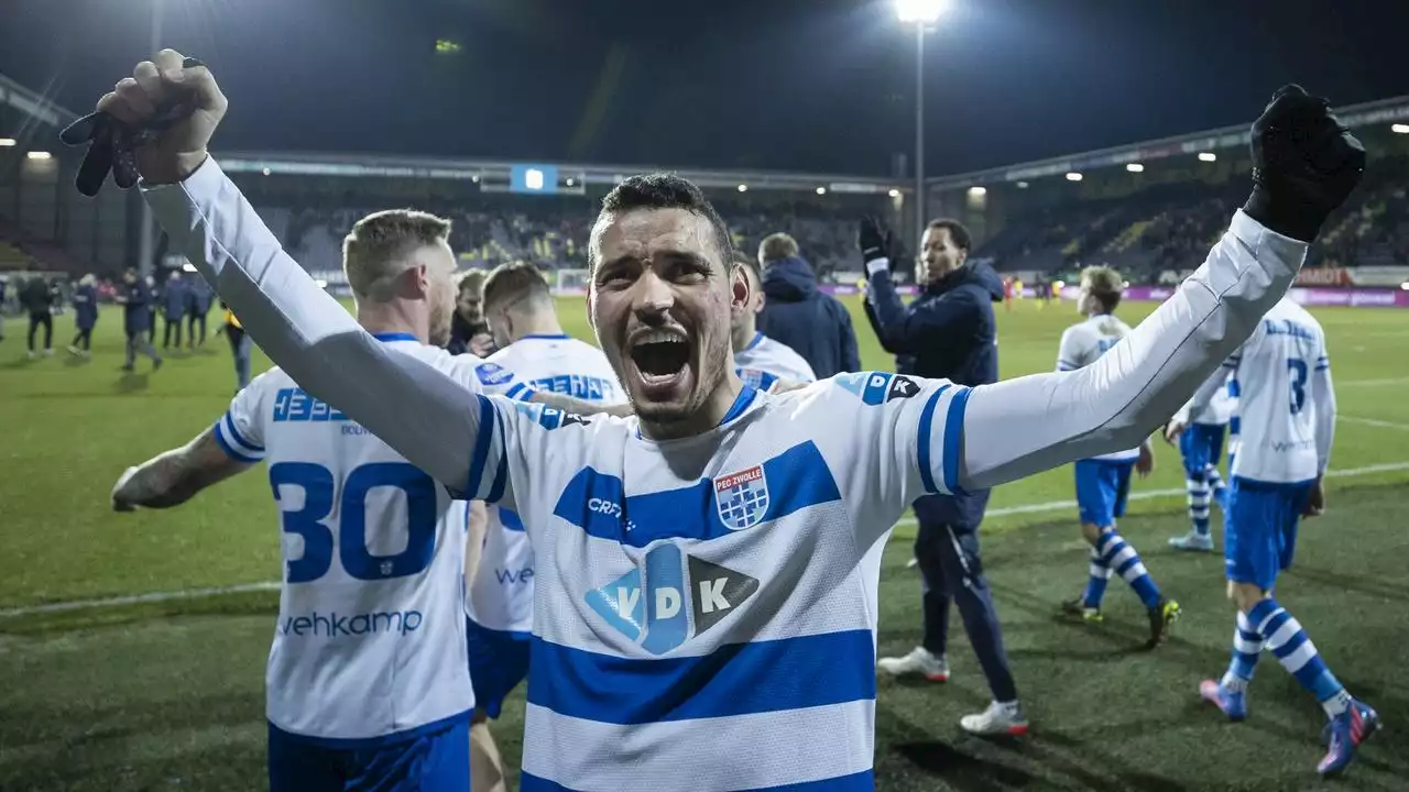 Moeizaam scorend FC Emmen haalt spits Darfalou terug naar Eredivisie