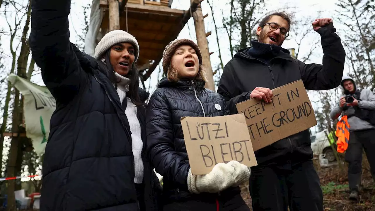 Polizei weist Vorwürfe zurück: Greta Thunberg kritisiert in Lützerath das Vorgehen der Beamten als „empörend“