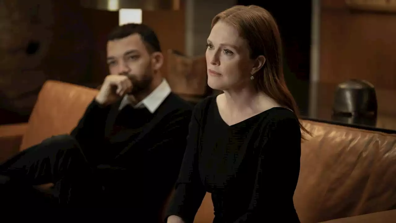 Julianne Moore and Sebastian Stan run a scam in the Sharper trailer