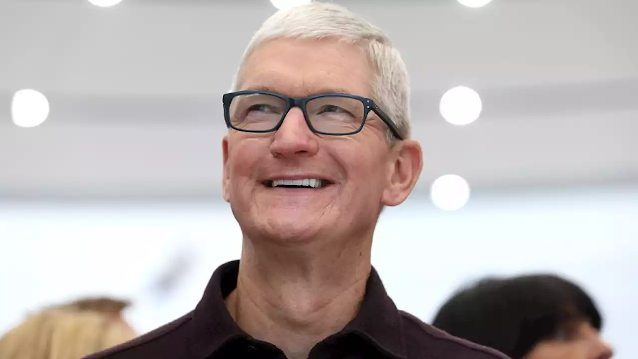 Apple CEO Tim Cook’s Pay Falls to $49M In 2023