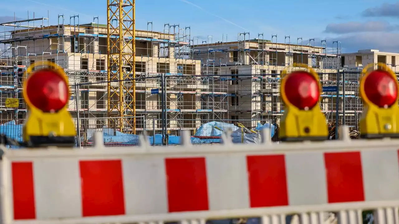 Frust über Wohnungsnot: Betroffene konfrontieren Ministerin