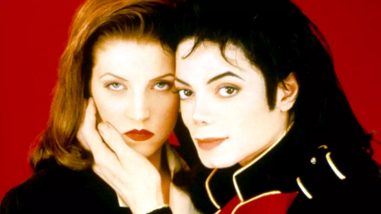 La vida de Lisa Marie Presley: Perder a Elvis con 9 años, su matrimonio con Michael Jackson y el suicidio de su hijo