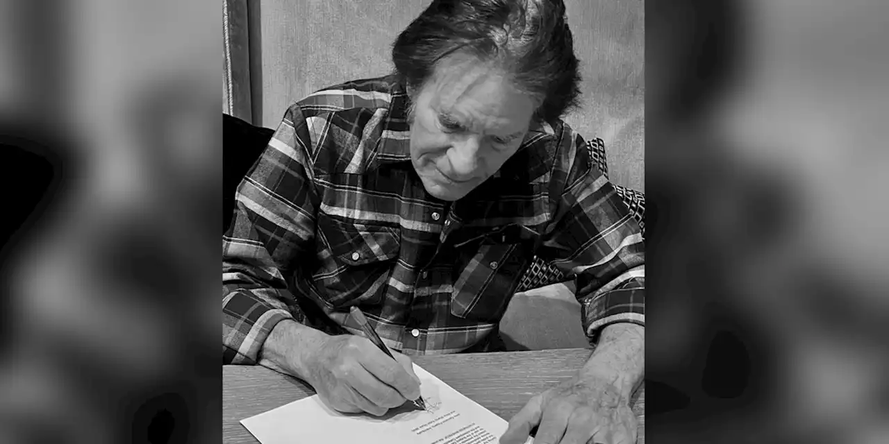 John Fogerty of Creedence Clearwater Revival acquires rights to his own music after 50 years