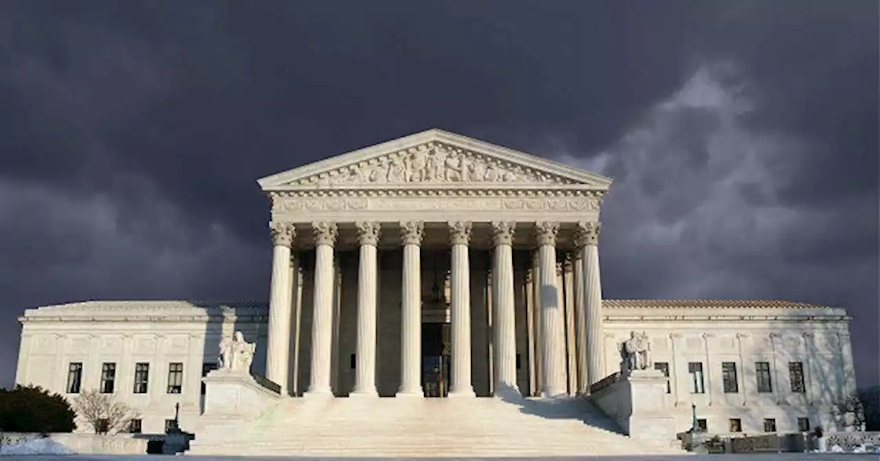 Report: Supreme Court Investigators Draw in on Source of Roe Leak