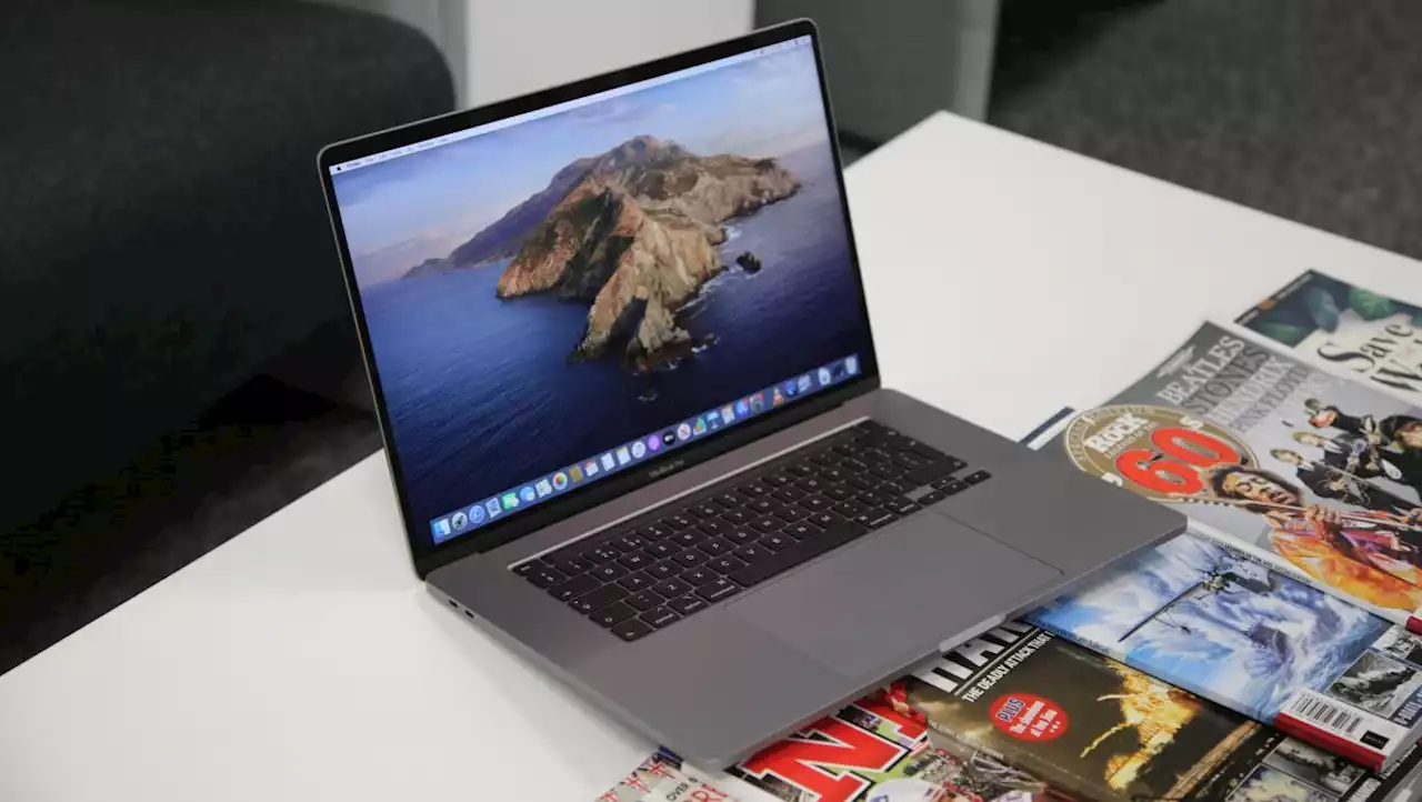 Apple's touchscreen MacBook can't come soon enough