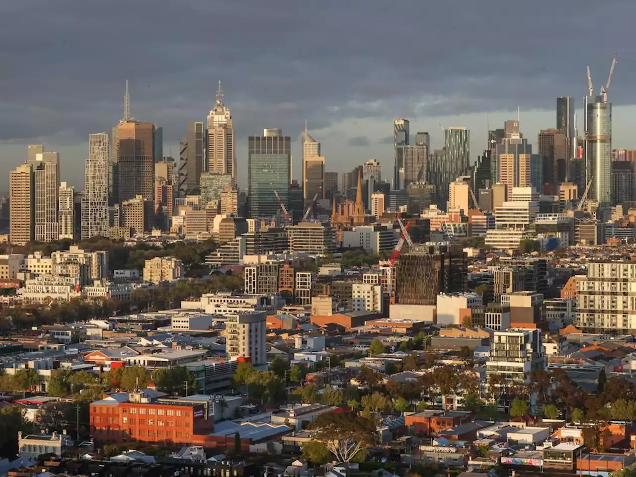 Sydney fuels Melbourne’s rise as top Aussie city as residents flee south - realestate.com.au