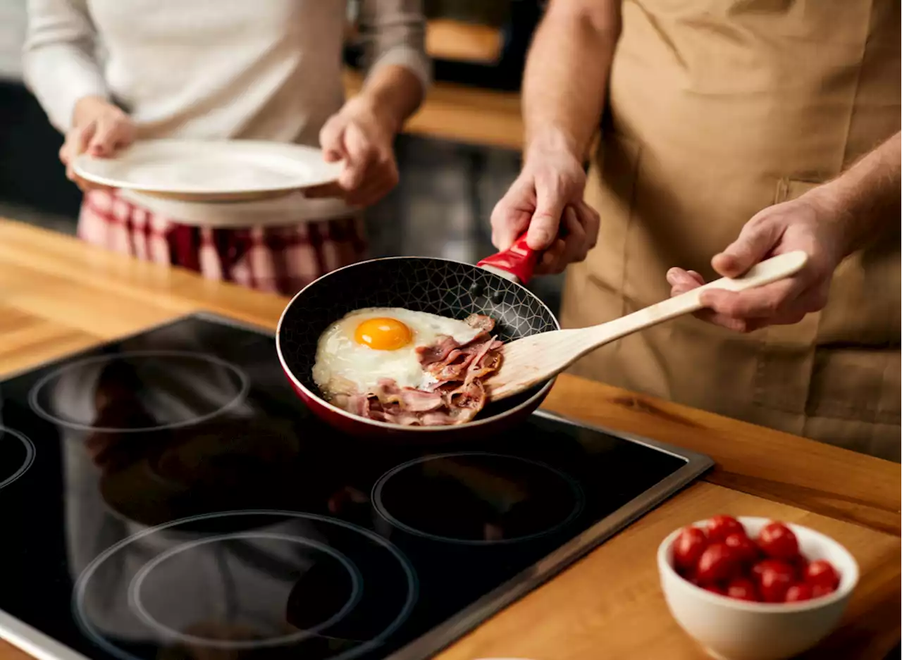 3 Items in Your Kitchen That Are Linked to Cancer, Science Says