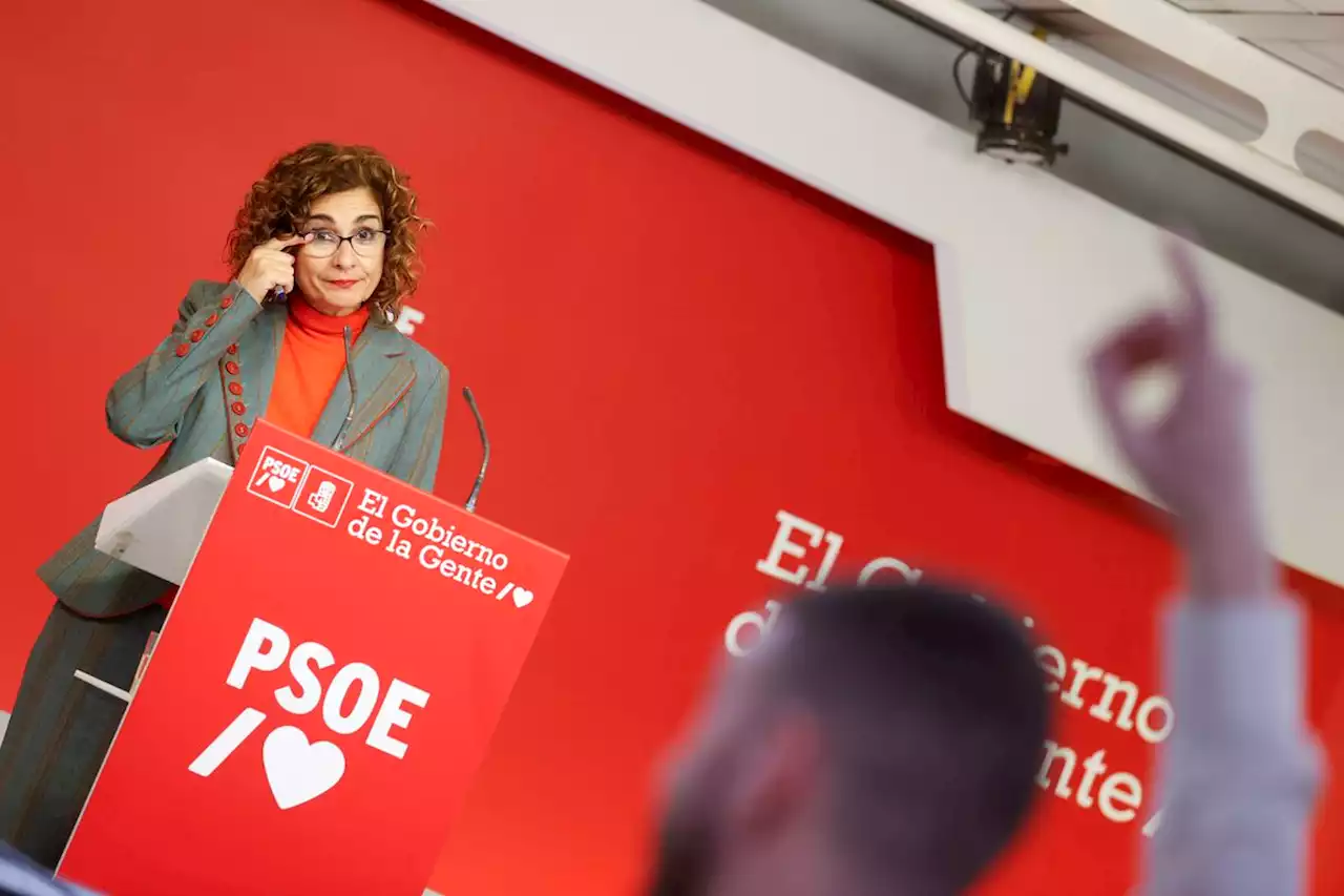 Montero: “El PSOE va a combatir las propuestas reaccionarias contra las mujeres de Vox y el PP”