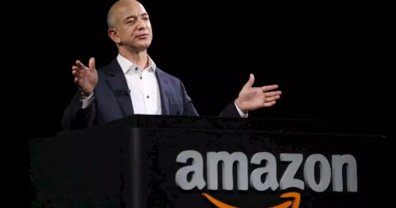 Jeff Bezos, el exitoso multimillonario que no dejó la universidad: la carrera que estudió el fundador de Amazon