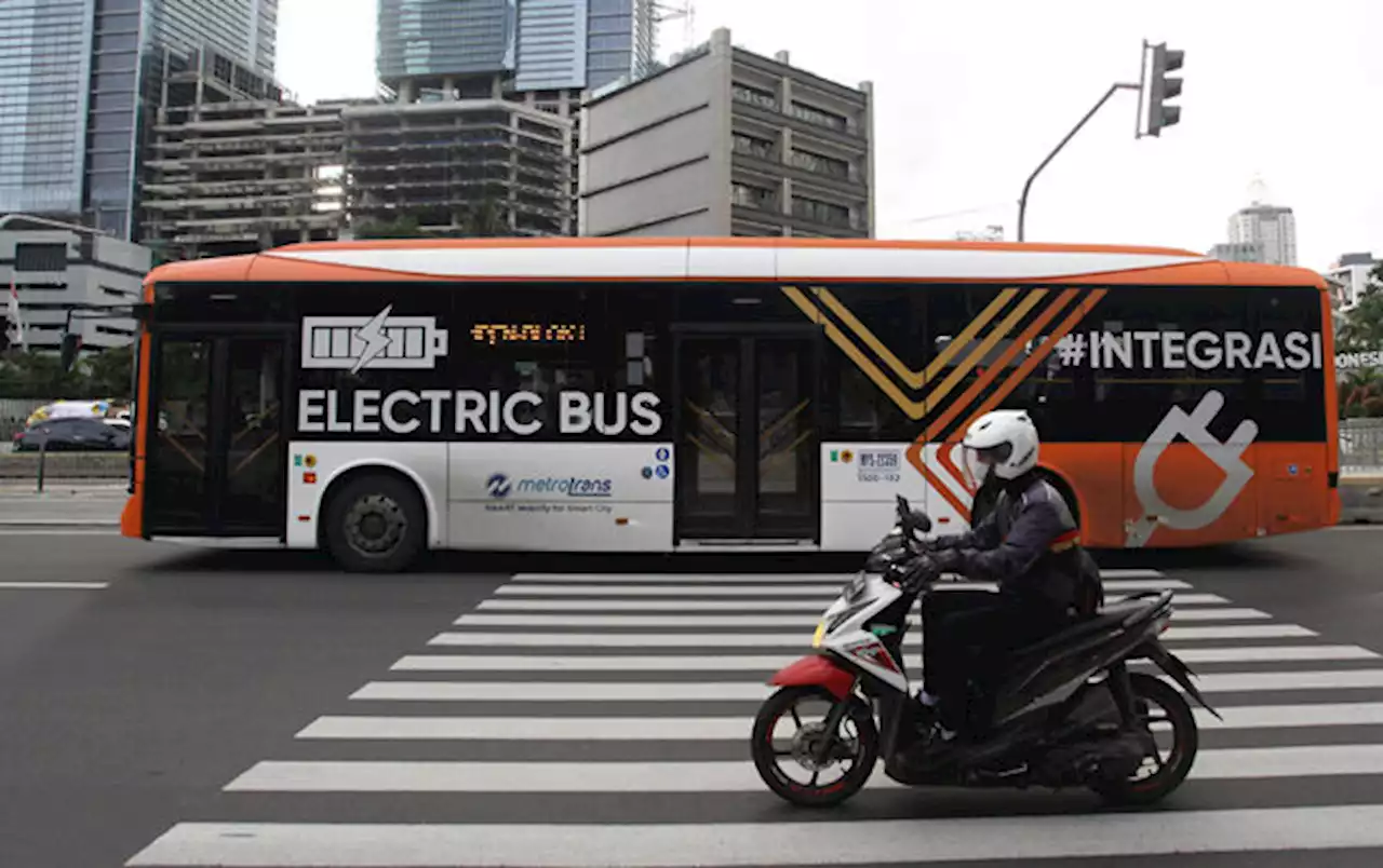 70 Bus Listrik Pengadaan 2022 Masih Terhambat, Ini Kata Transjakarta