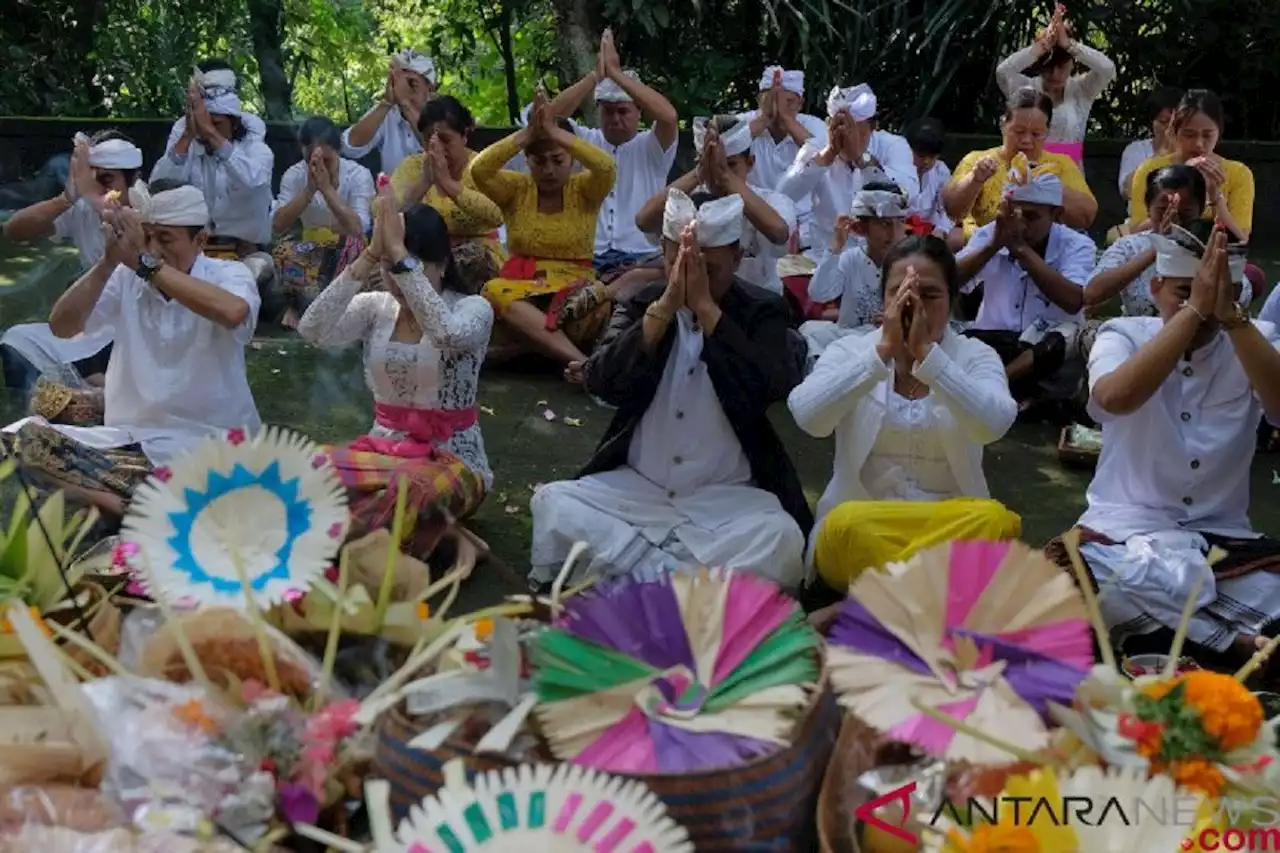 Makna Kuningan, Jadwal & Lokasi Piodalan Pura di Bali Sabtu 14 Januari 2023, Lengkap