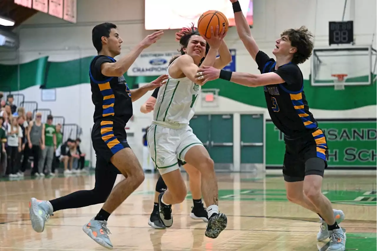 Thousand Oaks boys basketball tops Agoura with a fast-paced finish