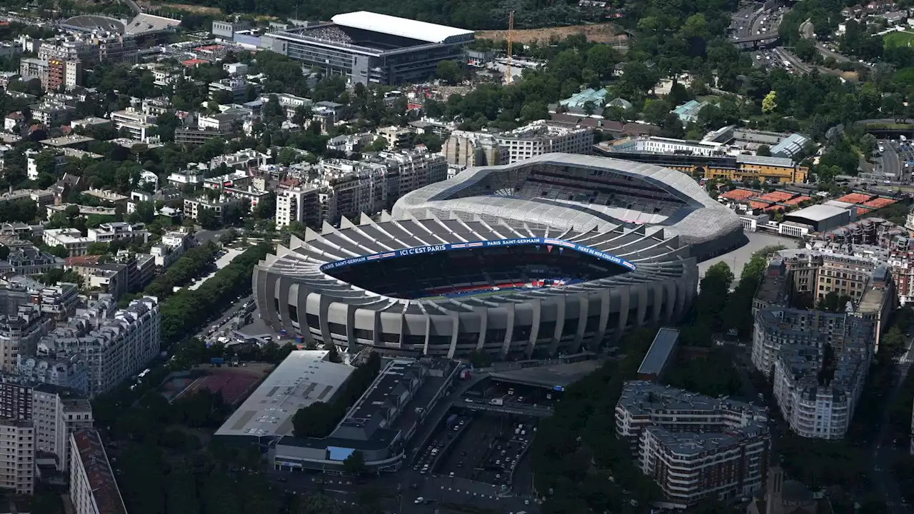 Bloqué par la mairie de Paris, le PSG se dit « forcé » de quitter le Parc des Princes