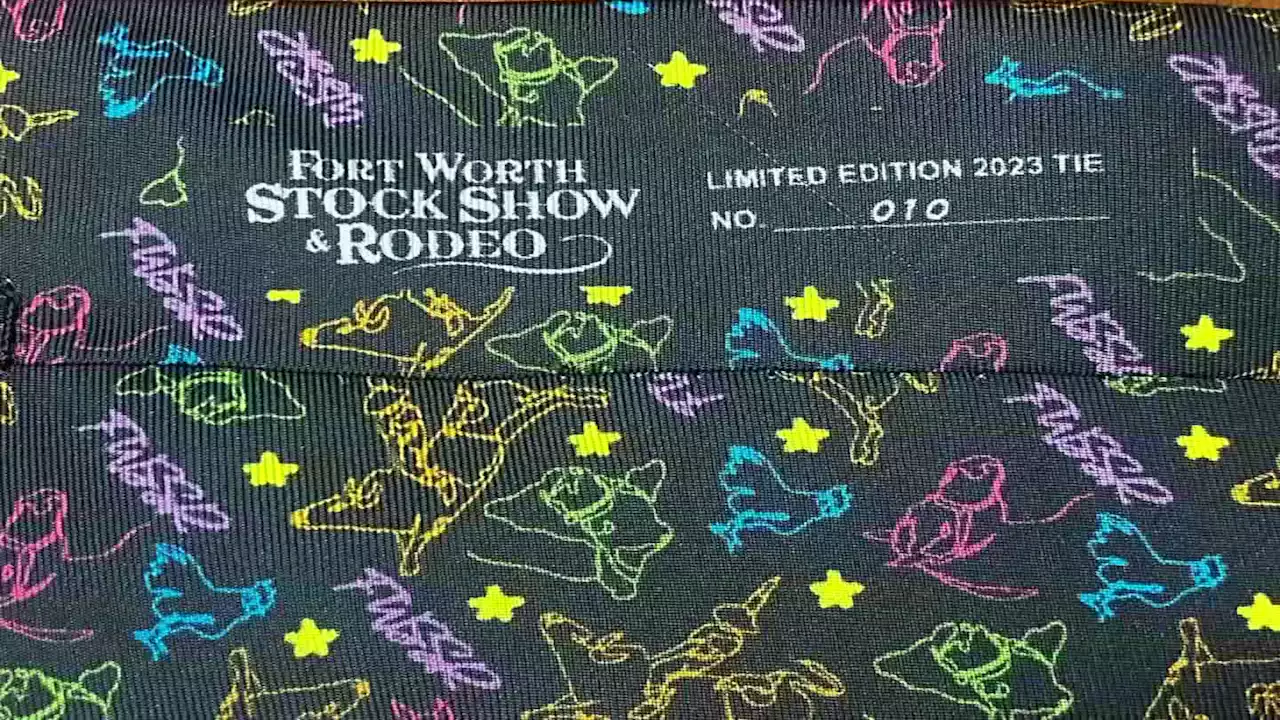 Fort Worth Stock Show and Rodeo Debuts 2023 Commemorative Scarf