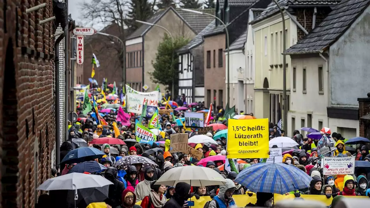 Duizenden actievoerders bij demonstratie tegen ontruiming Lützerath