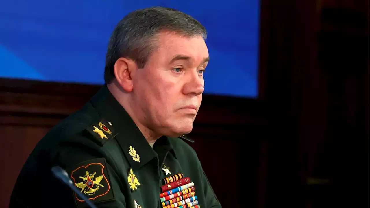 What Putin's shake-up of top commanders could mean for the war in the Ukraine