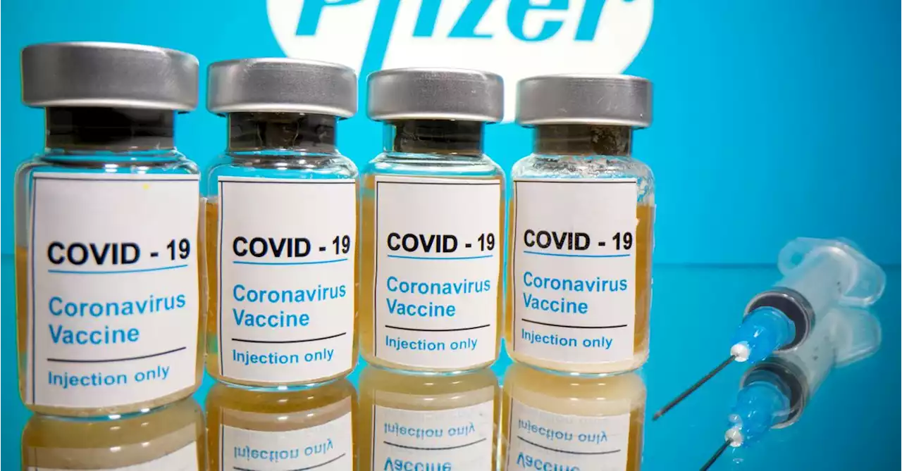 U.S. says Pfizer's bivalent COVID shot may be linked to stroke in older adults