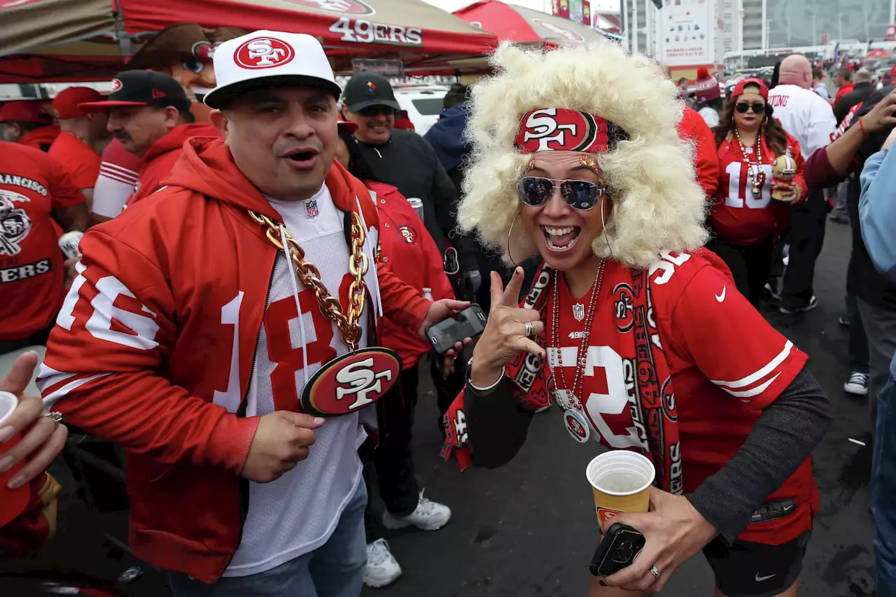 49ers fans are trying to unload wild card tickets in droves